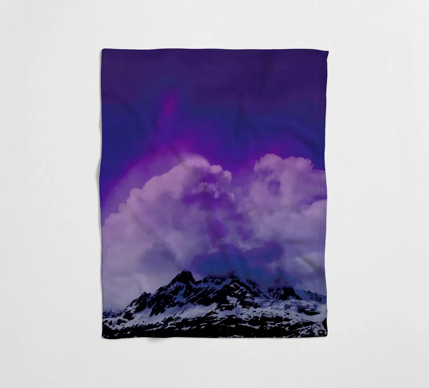 Mountain Magic fleecedeken van Leah Flores