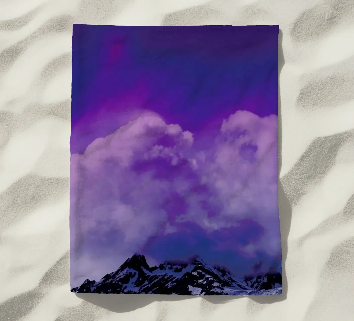 Mountain Magic Strandtuch von Leah Flores