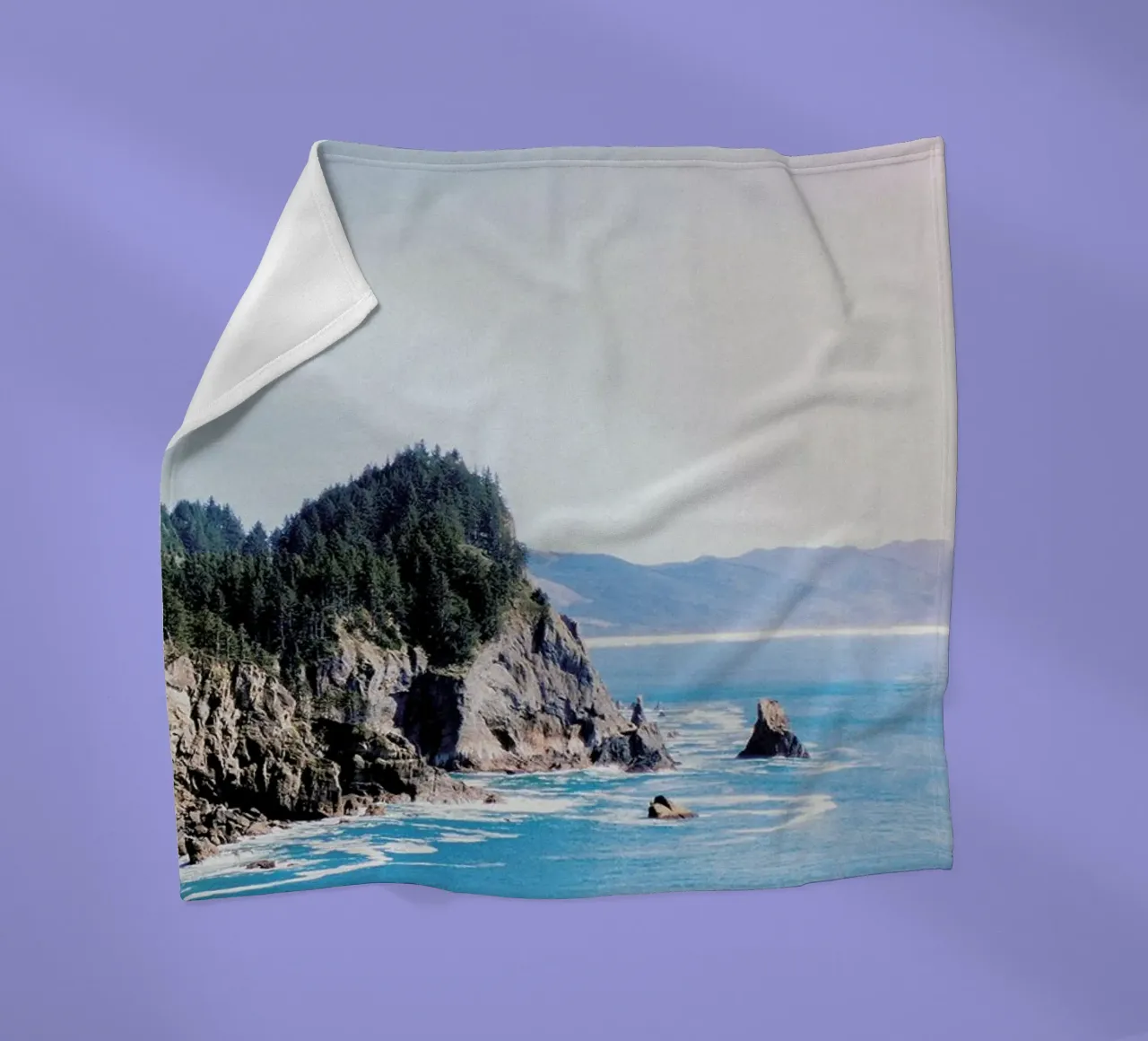 Cape Falcon coperta in pile da Leah Flores