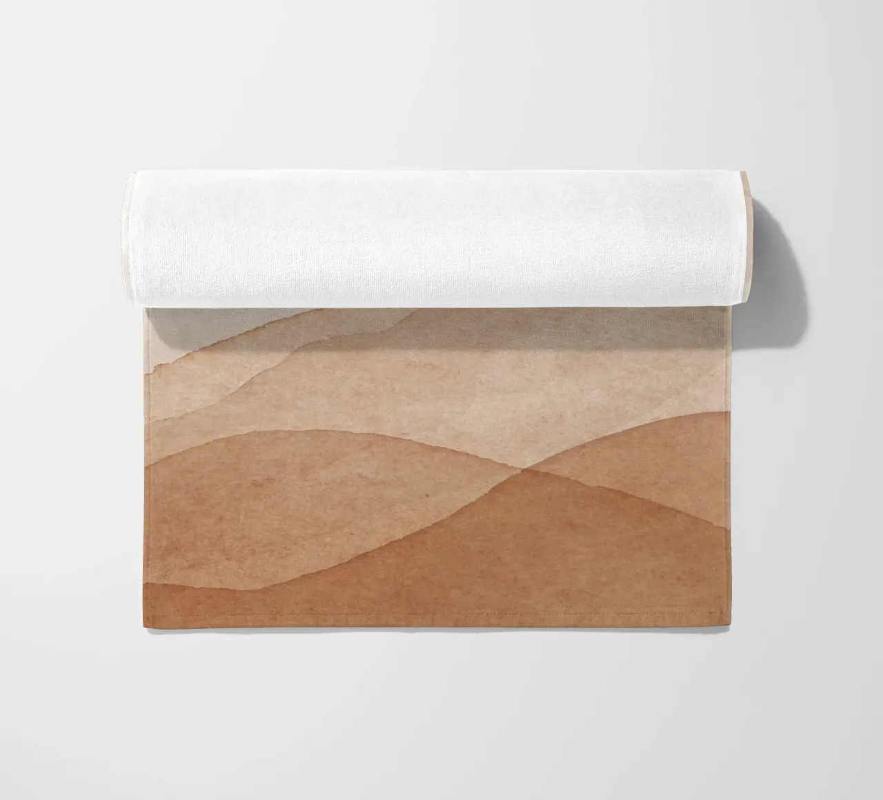 Zachte golven - Abstract landschap strandhanddoek van Whole©