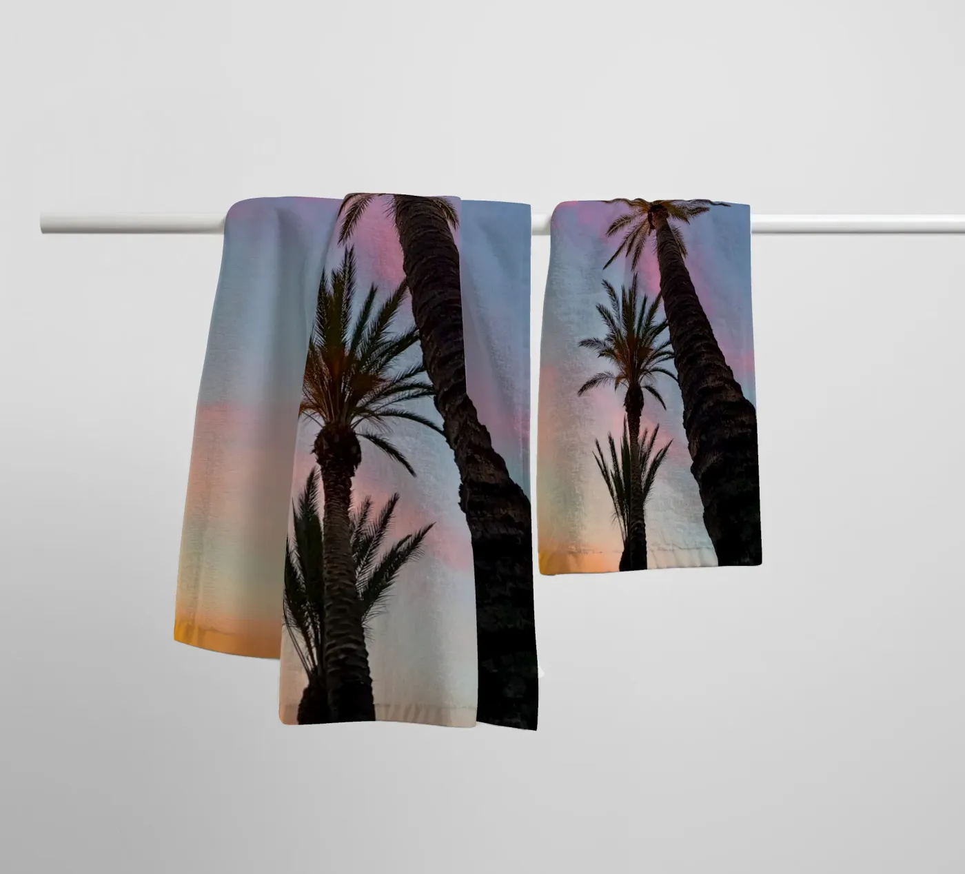 Sunset Palmtrees towel by Thilo Grøsch