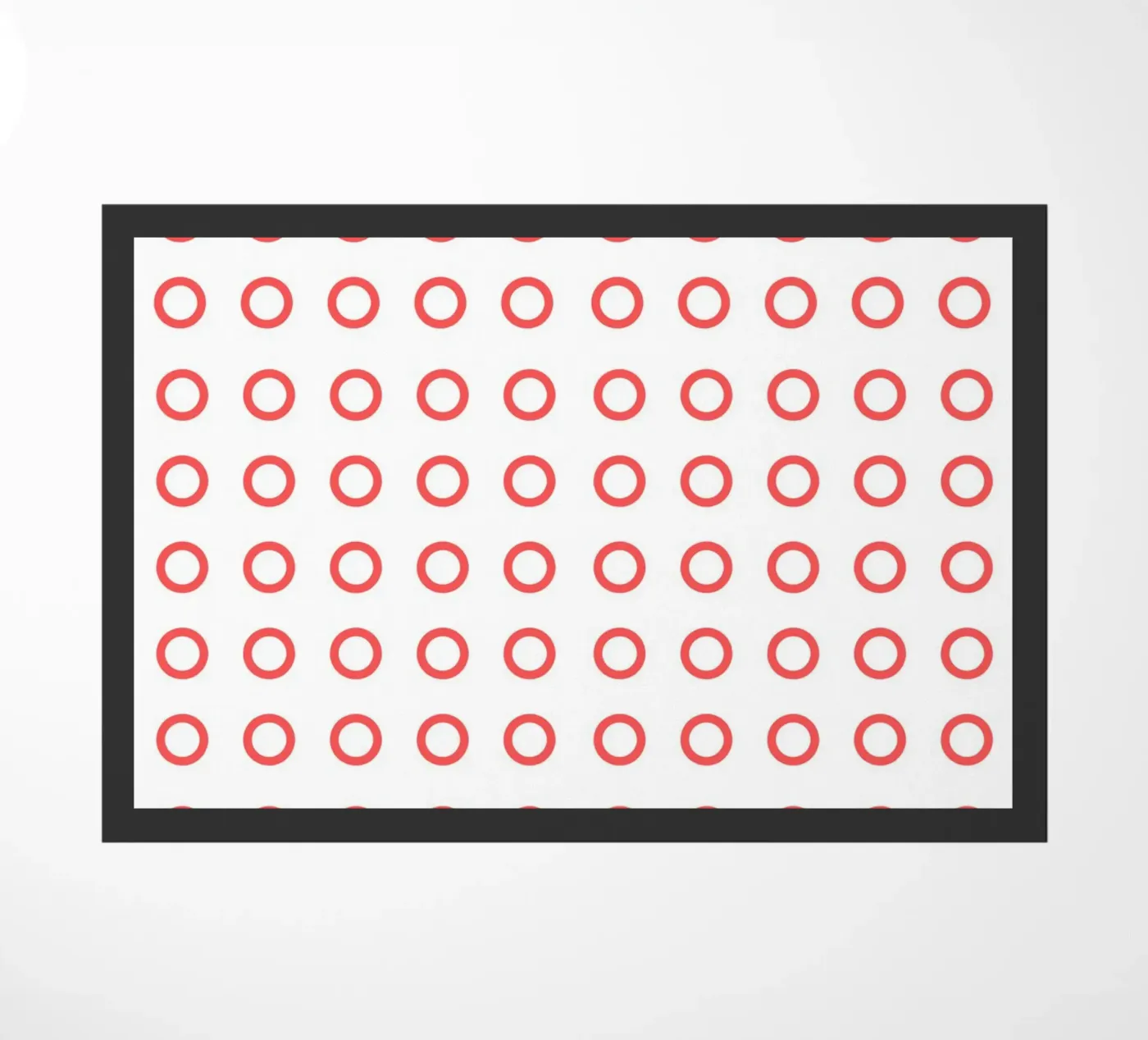 Red dots pattern Fußmatte von Happypatterns