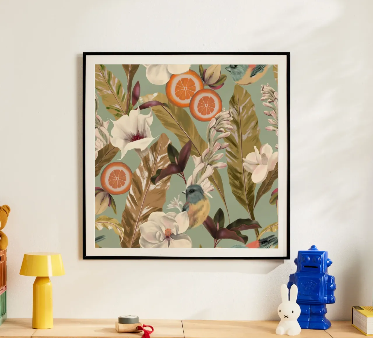 Tropical Leaves and Birds poster con telaio in plastica da anisillustration