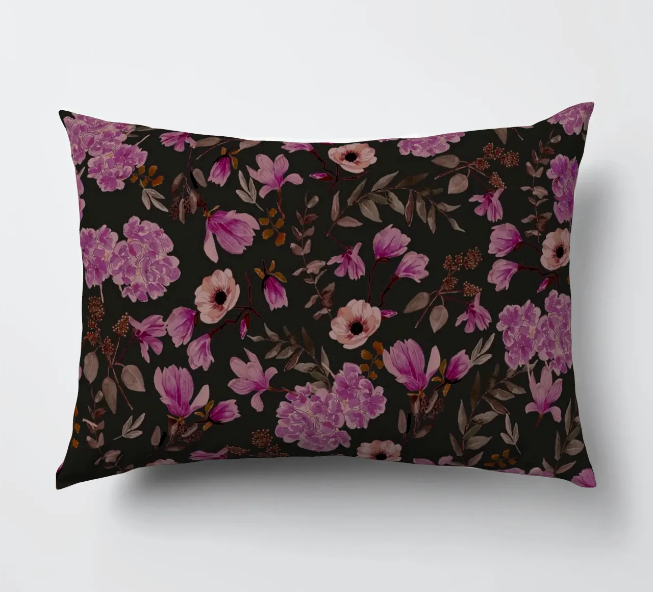Dark Romantic Florals Pattern cuscino da anisillustration