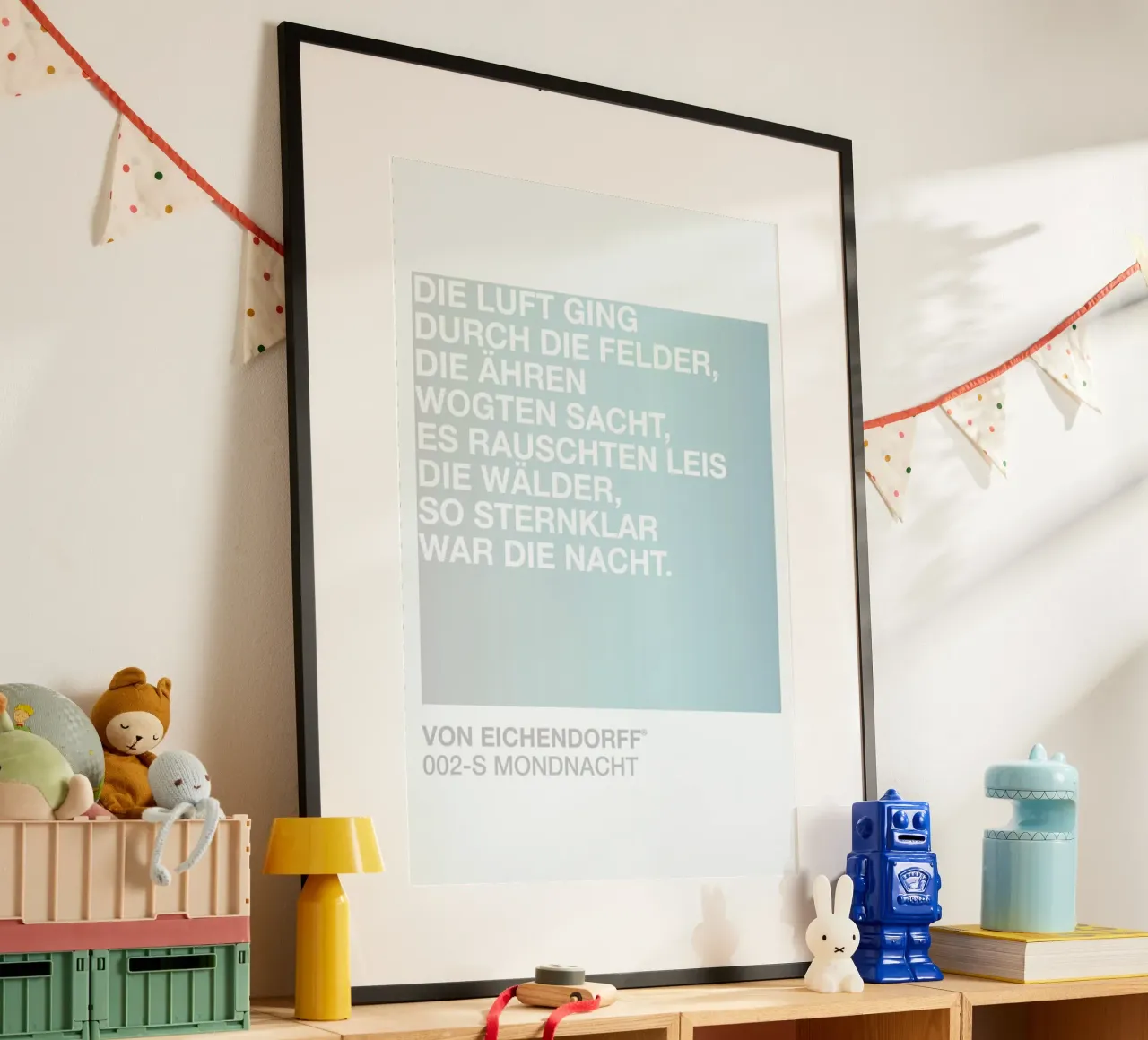 Mondnacht Light 02 poster con telaio in legno da UN-TYPISCH