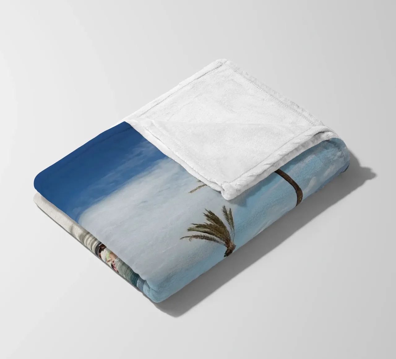 Mediterranean Beach View coperta in pile da Les Meravelles