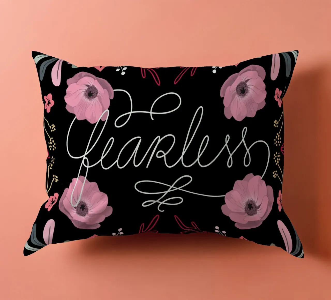 Fearless Quote Mirrored Flowers cuscino da anisillustration