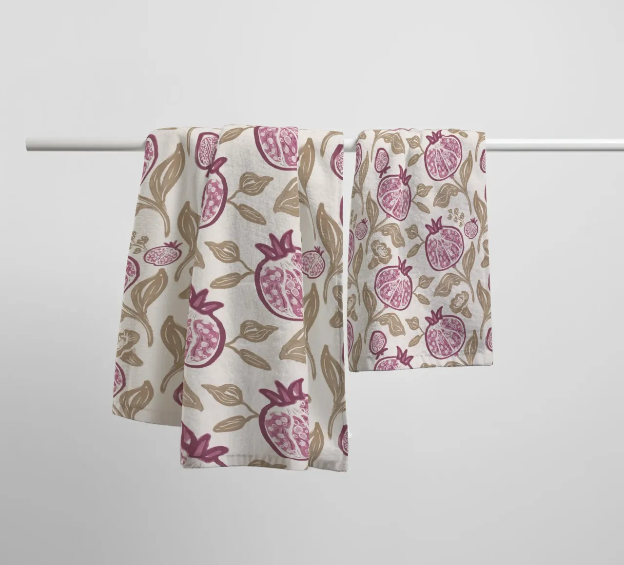 Pomegranates Pattern asciugamano da bagno da anisillustration