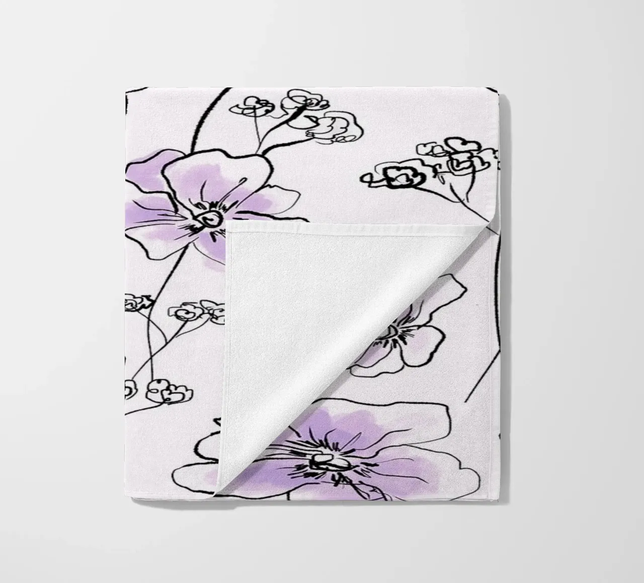 Purple Wild Roses Pattern telo mare da anisillustration