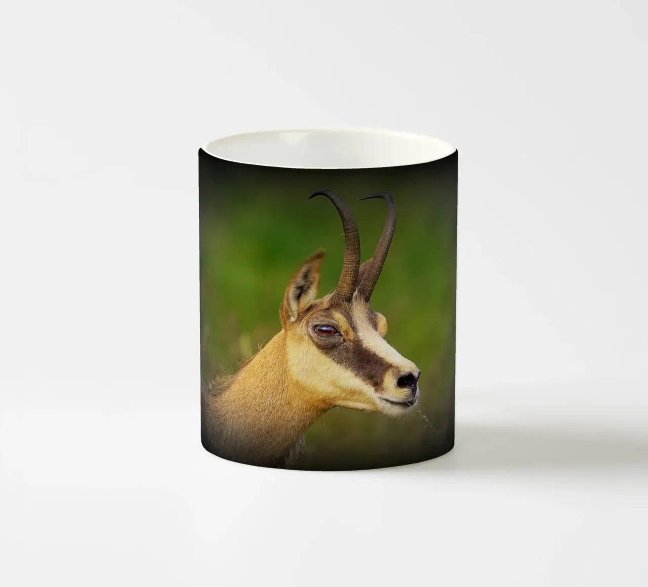 FAA67 tazza in ceramica da Thierry vobmann photography