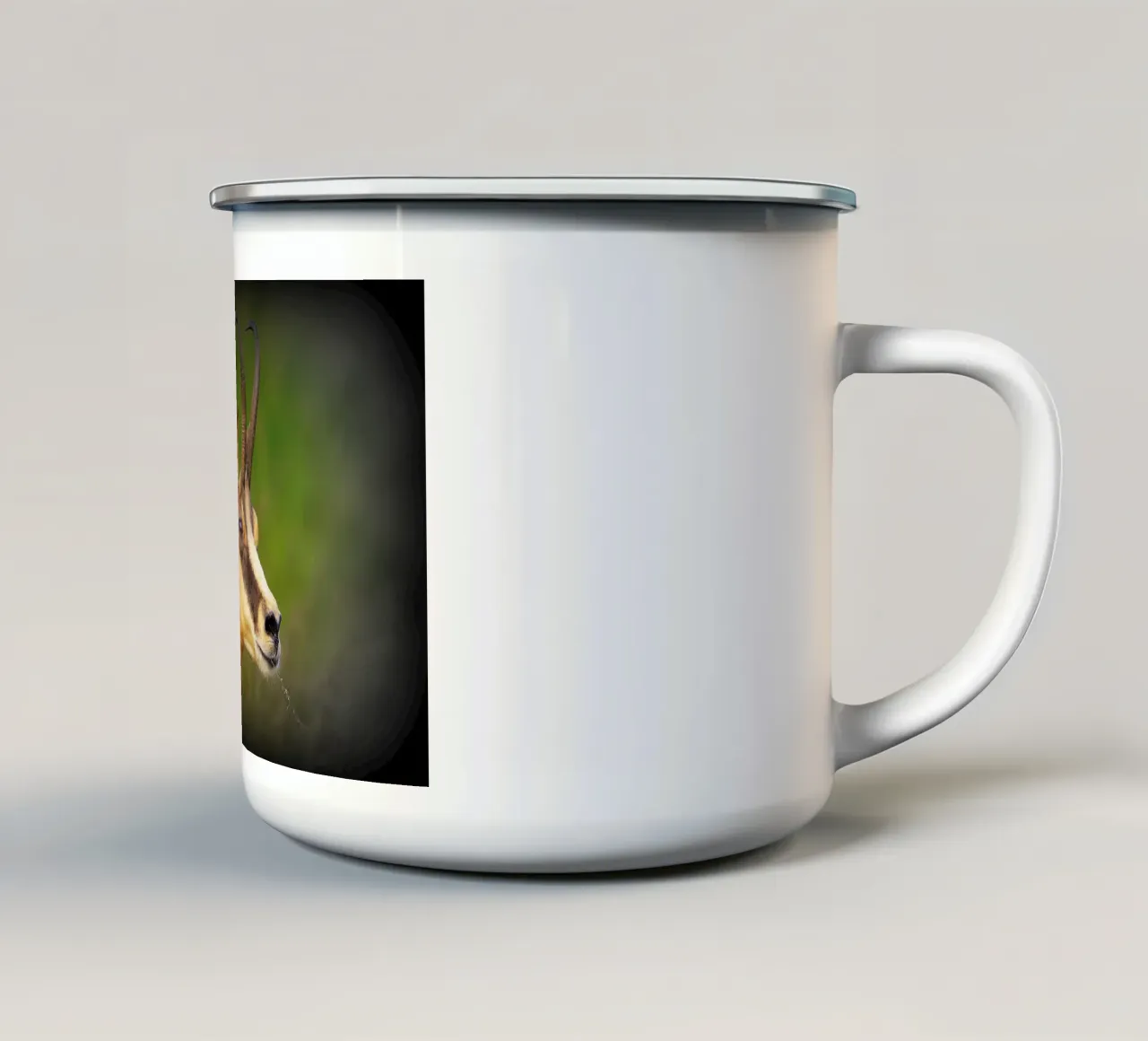 FAA67 tazza in smalto da Thierry vobmann photography
