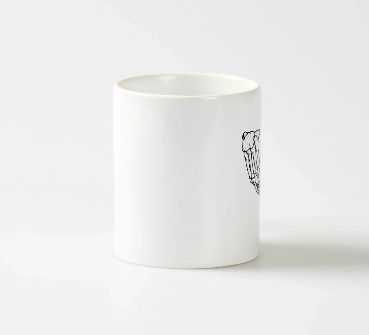 skeletal hands forms a heart tazza in ceramica da edsonramosart