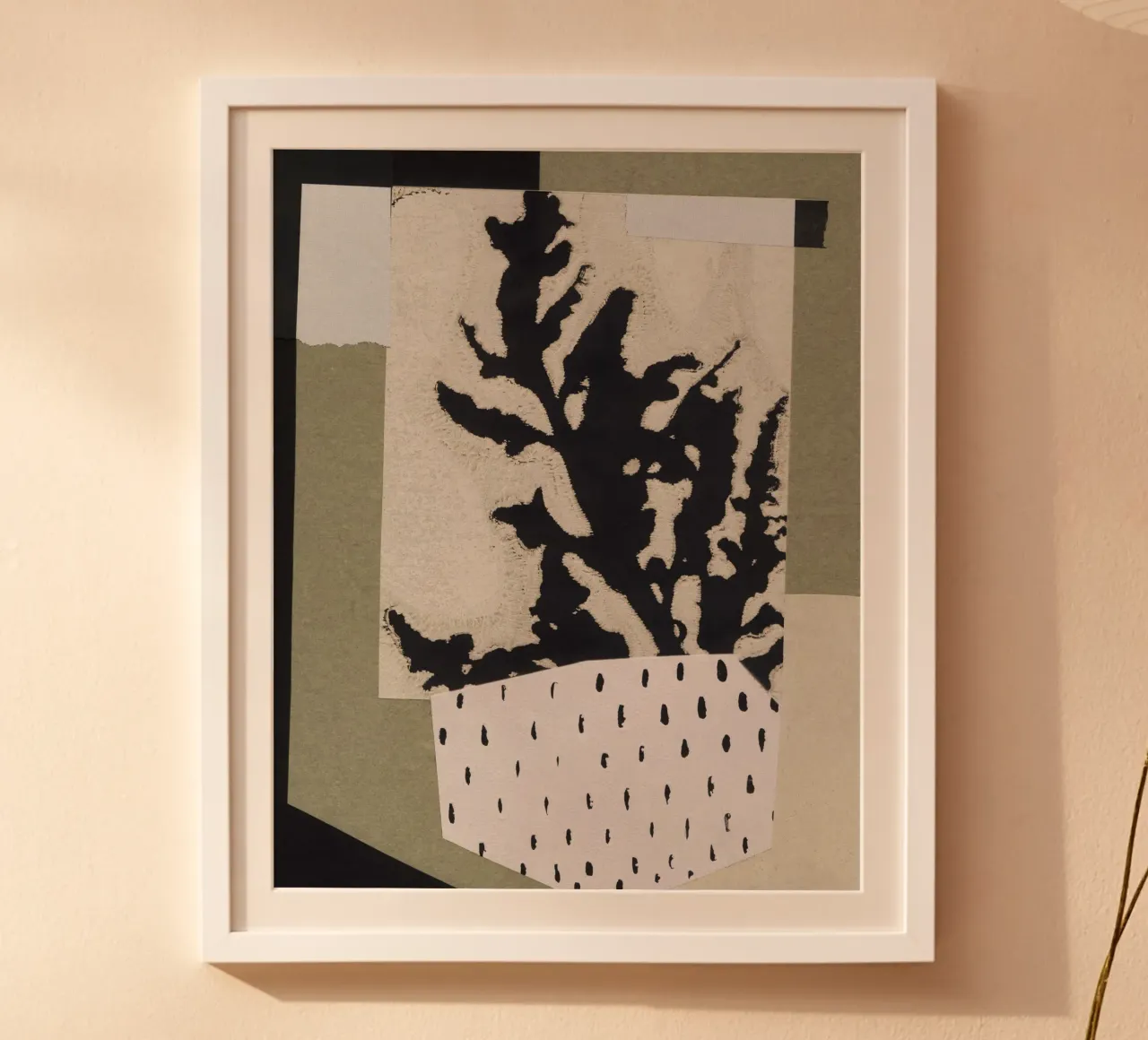 Botanische schaduwen poster met aluminium frame van Alisa Galitsyna