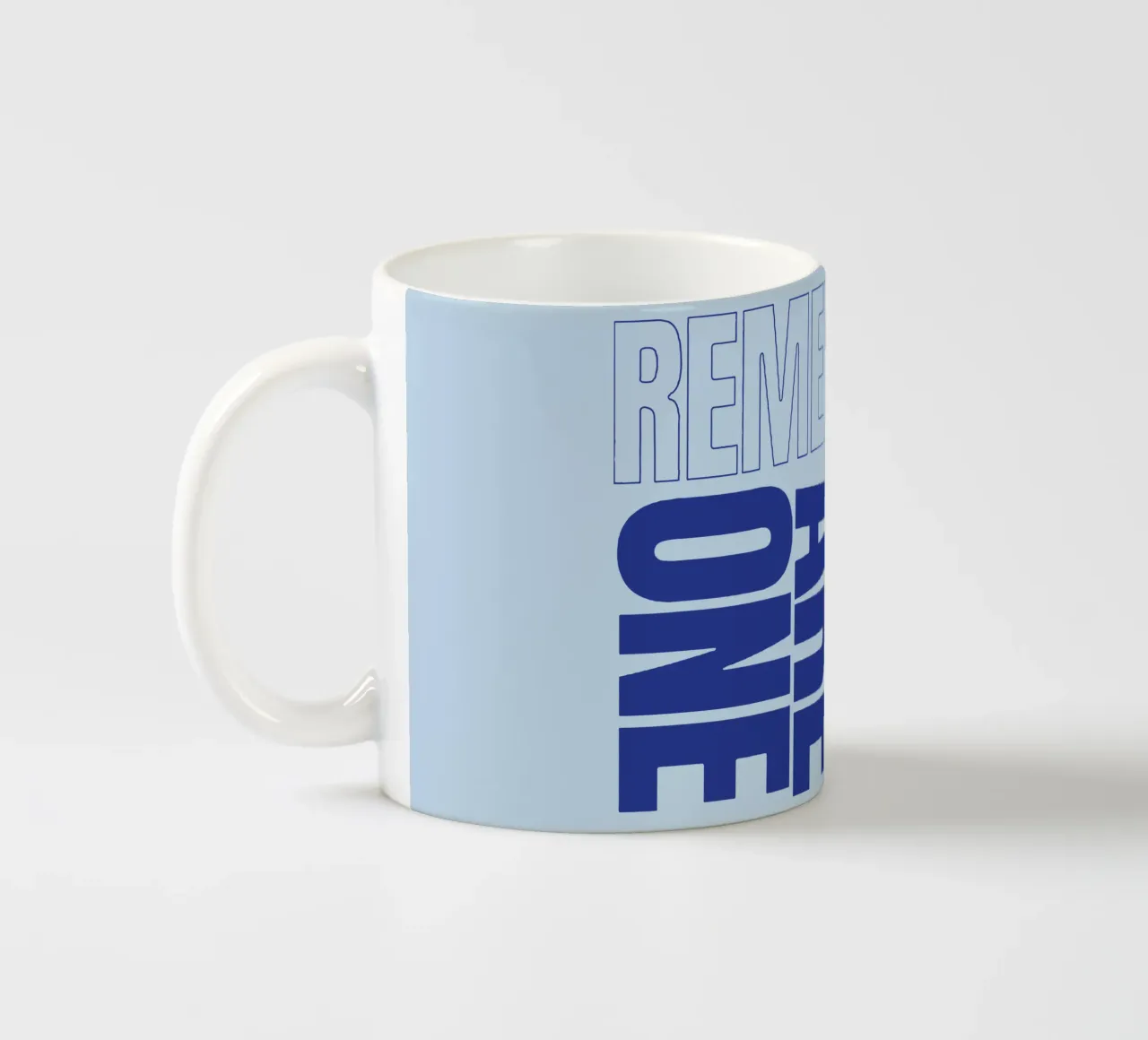 Tu sei uno tazza in ceramica da Gunawan Rb