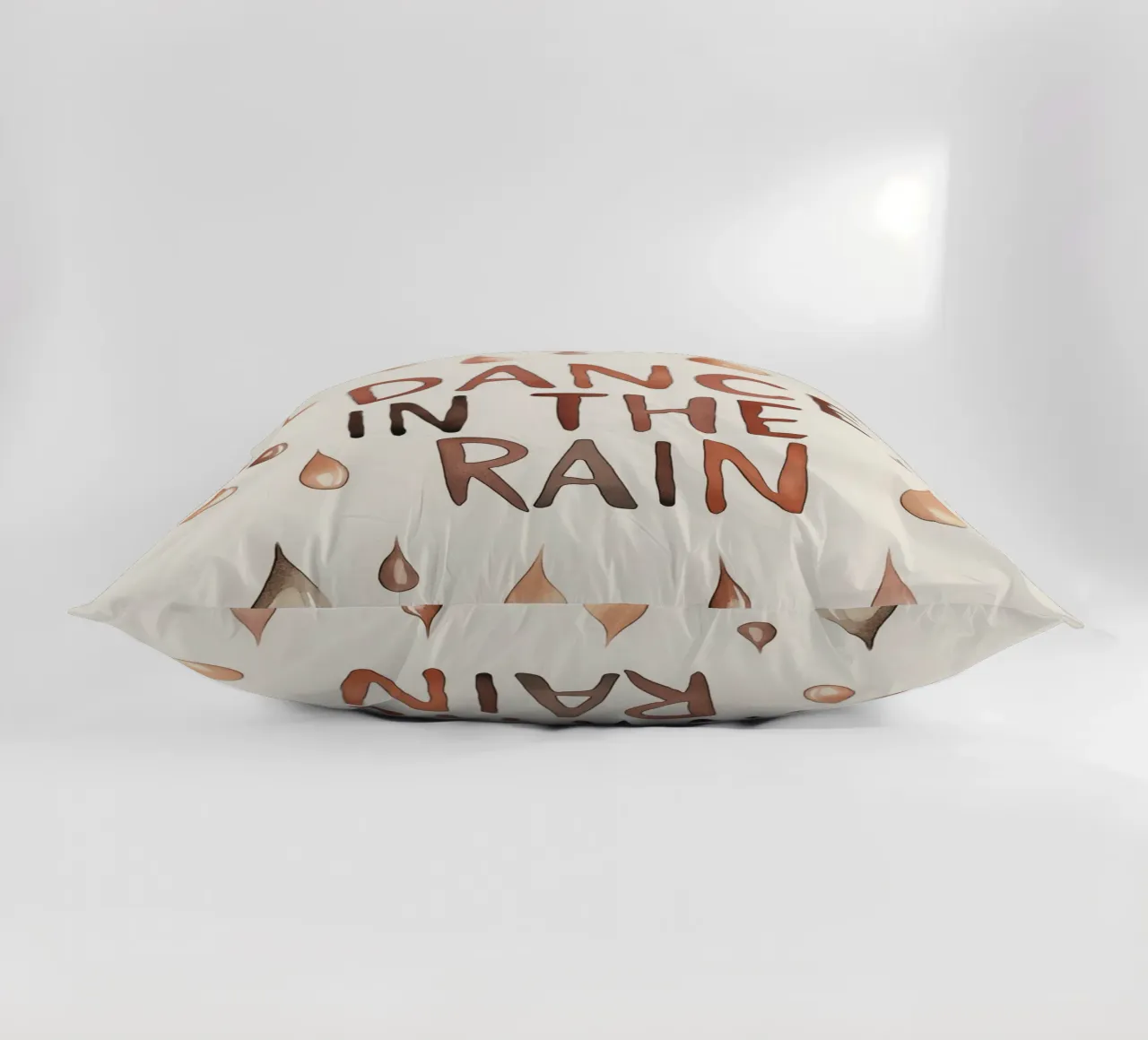 Dance In The Rain cuscino da treechild