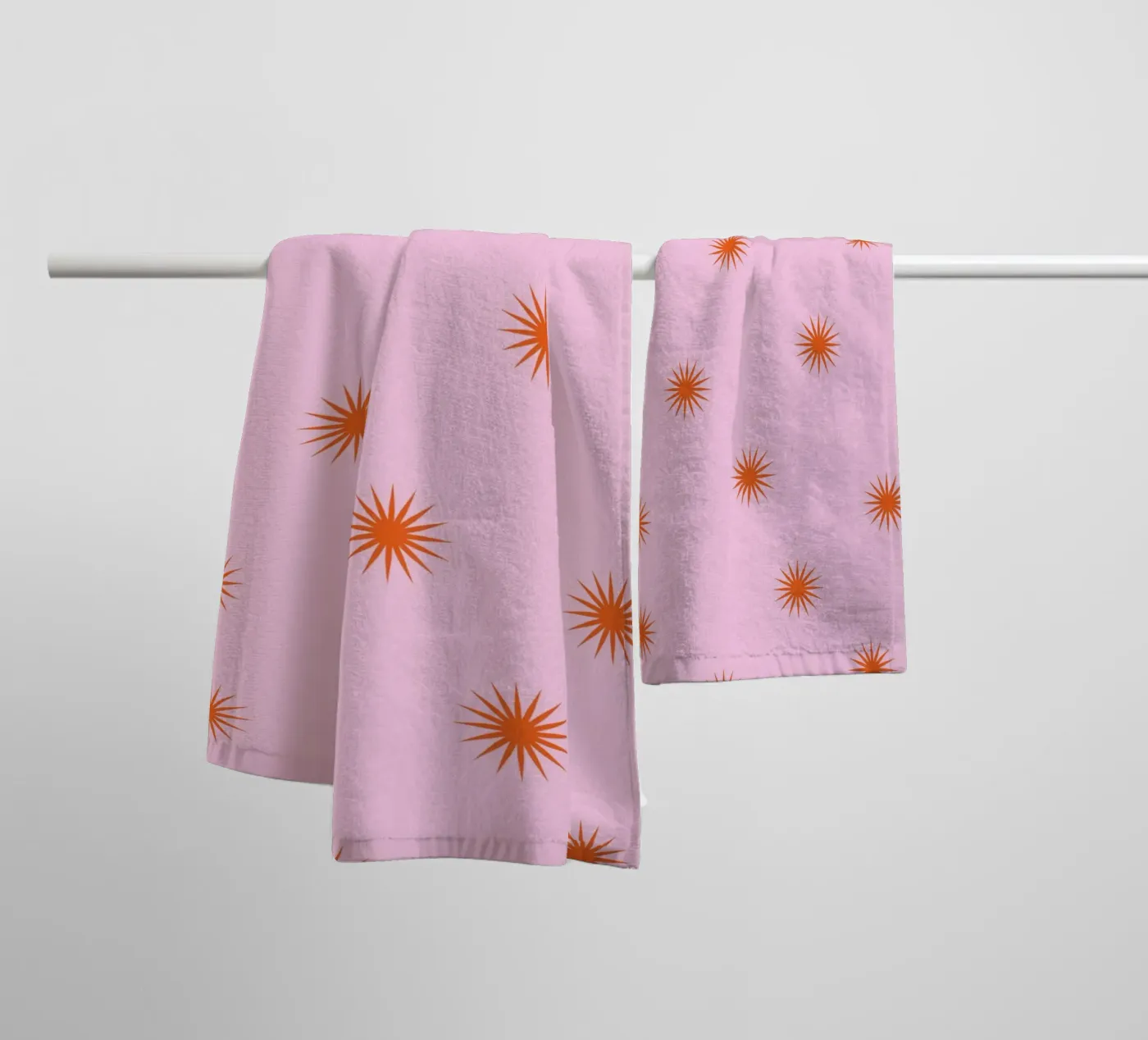 Sunshine Orange Pattern badhanddoek van janamossmann