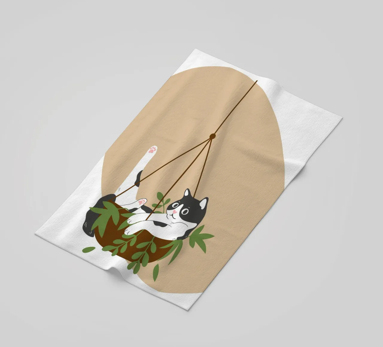 black and white cat playfully lounges in a hanging telo mare da LisaArtes