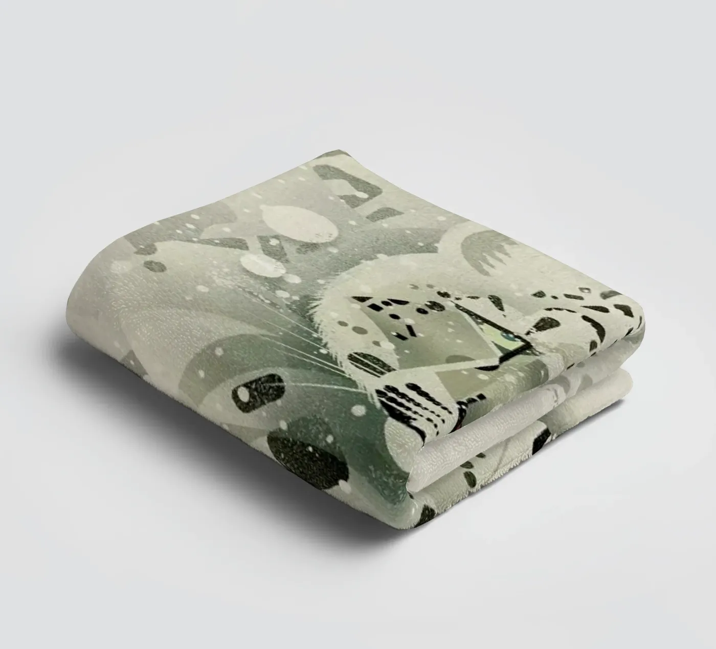 Schneeleopard towel by Dieter Braun