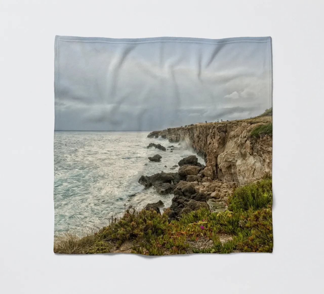 Costa di Malta coperta in pile da Curious Collections by Marielle Leenders