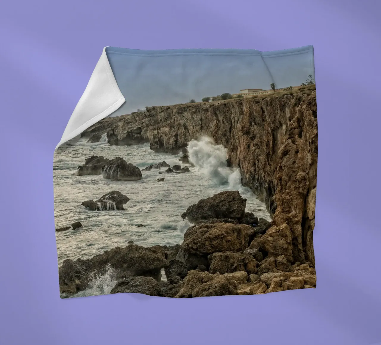 Costa di Malta coperta in pile da Curious Collections by Marielle Leenders