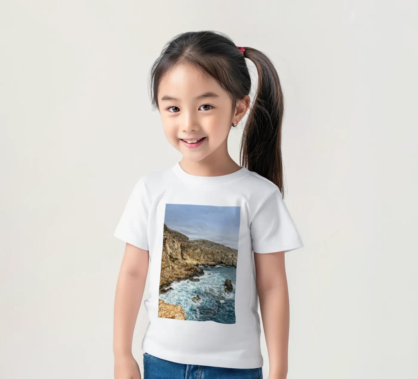Costa t-shirt bambini da Curious Collections by Marielle Leenders