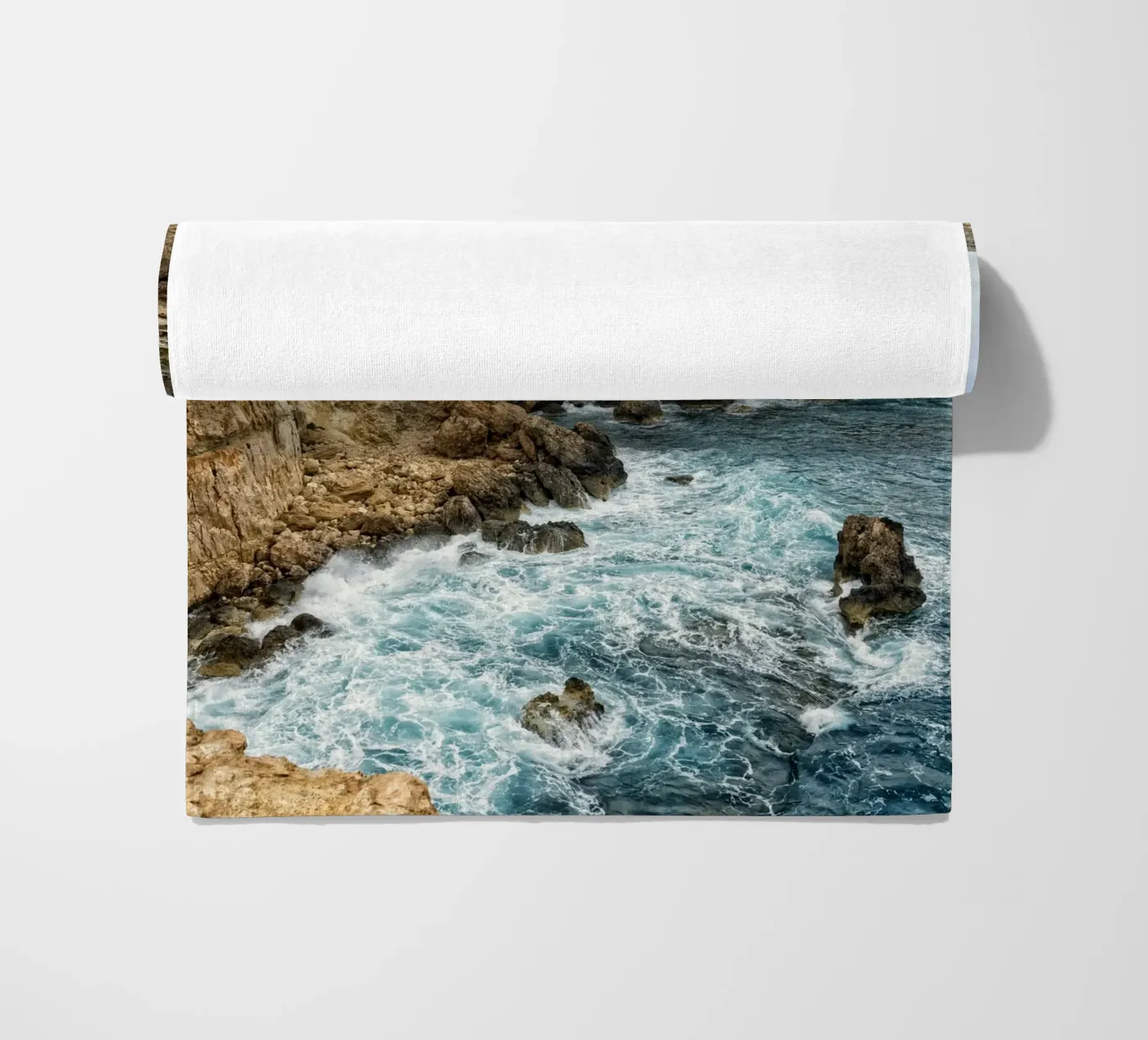Coastline strandhanddoek van Curious Collections by Marielle Leenders