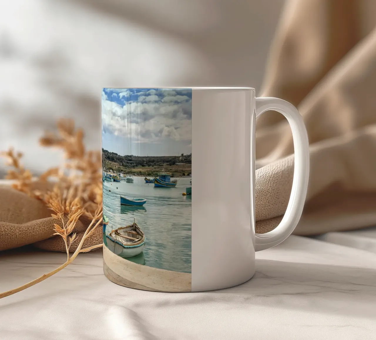 Barche da pesca tazza in ceramica da Curious Collections by Marielle Leenders
