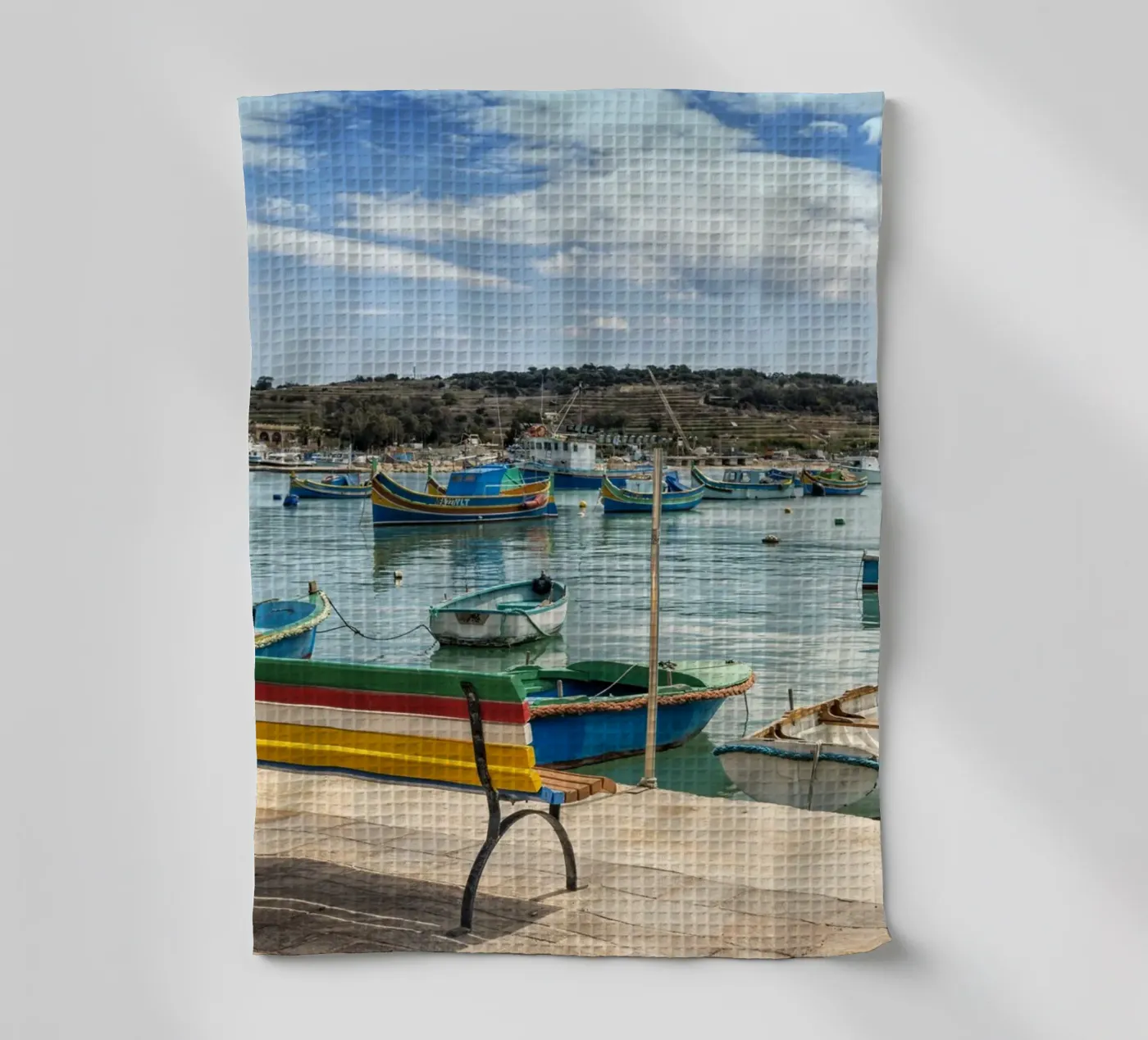 Fischerboote Geschirrtuch von Curious Collections by Marielle Leenders