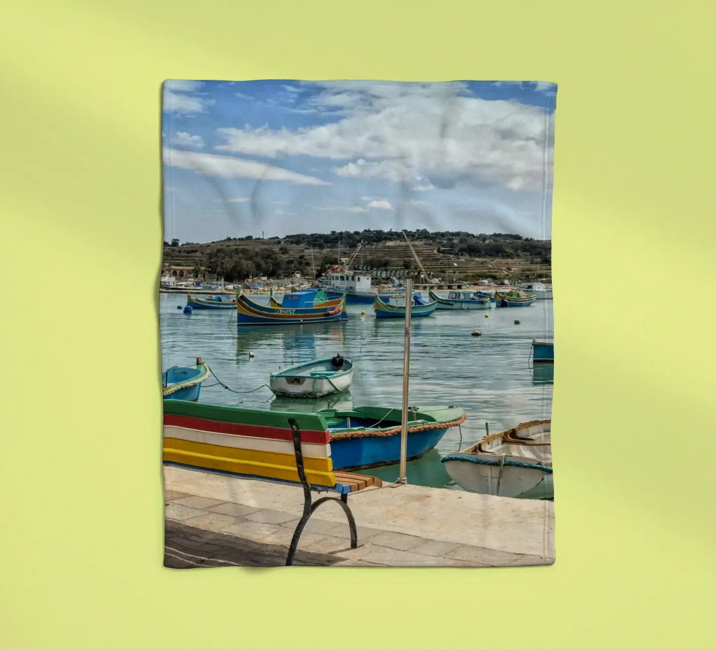 Fischerboote Fleecedecke von Curious Collections by Marielle Leenders