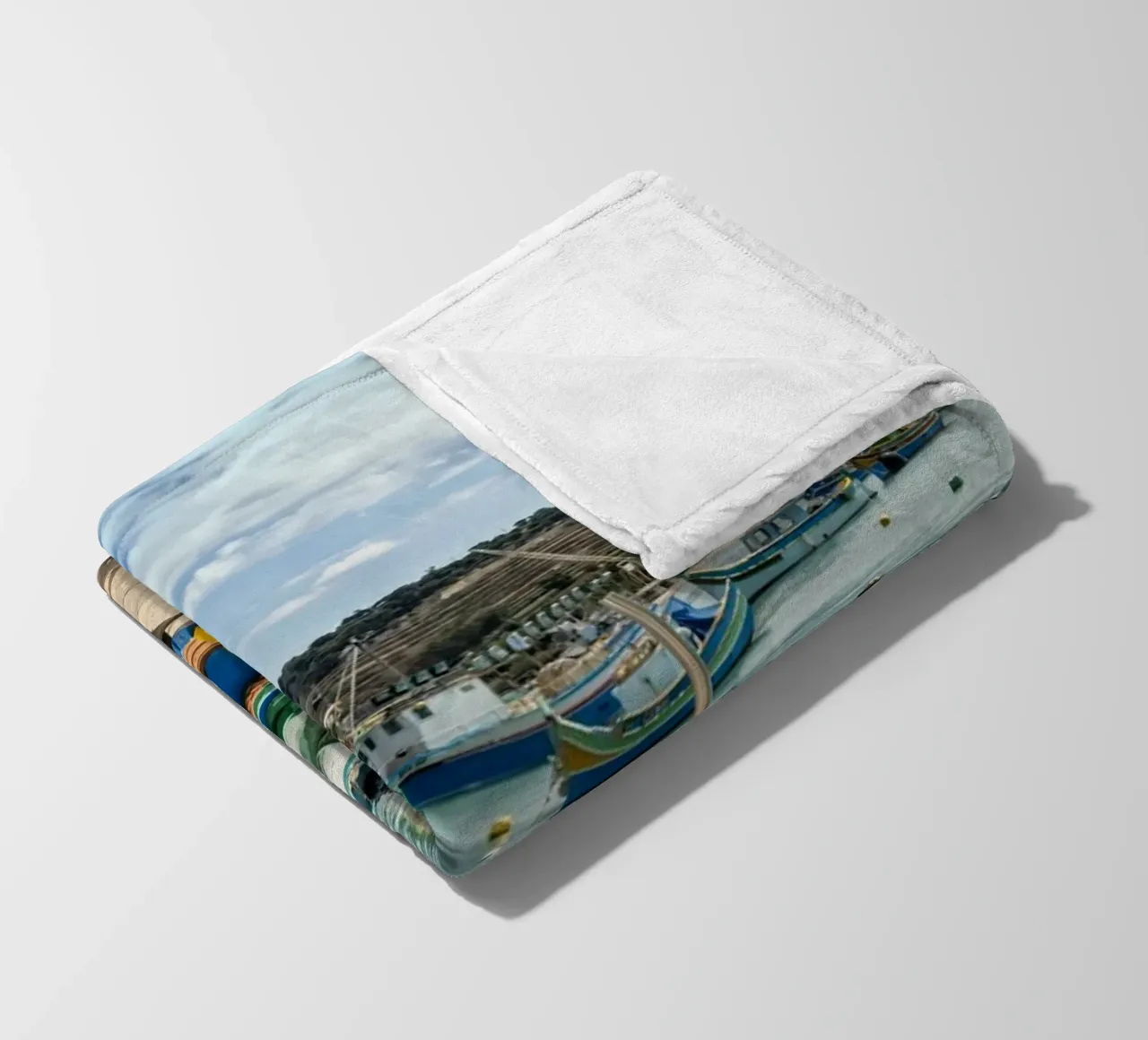 Fischerboote Fleecedecke von Curious Collections by Marielle Leenders