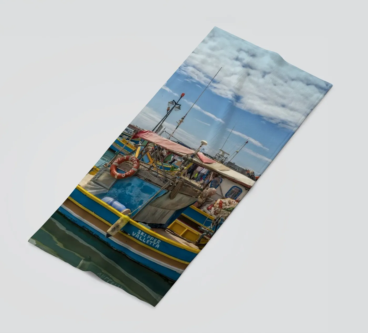 Barche da pesca telo mare da Curious Collections by Marielle Leenders