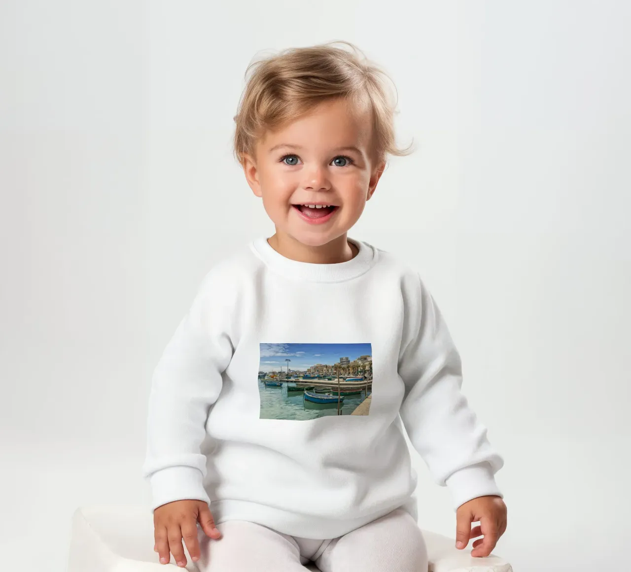 Barche da pesca colorate felpa neonato da Curious Collections by Marielle Leenders