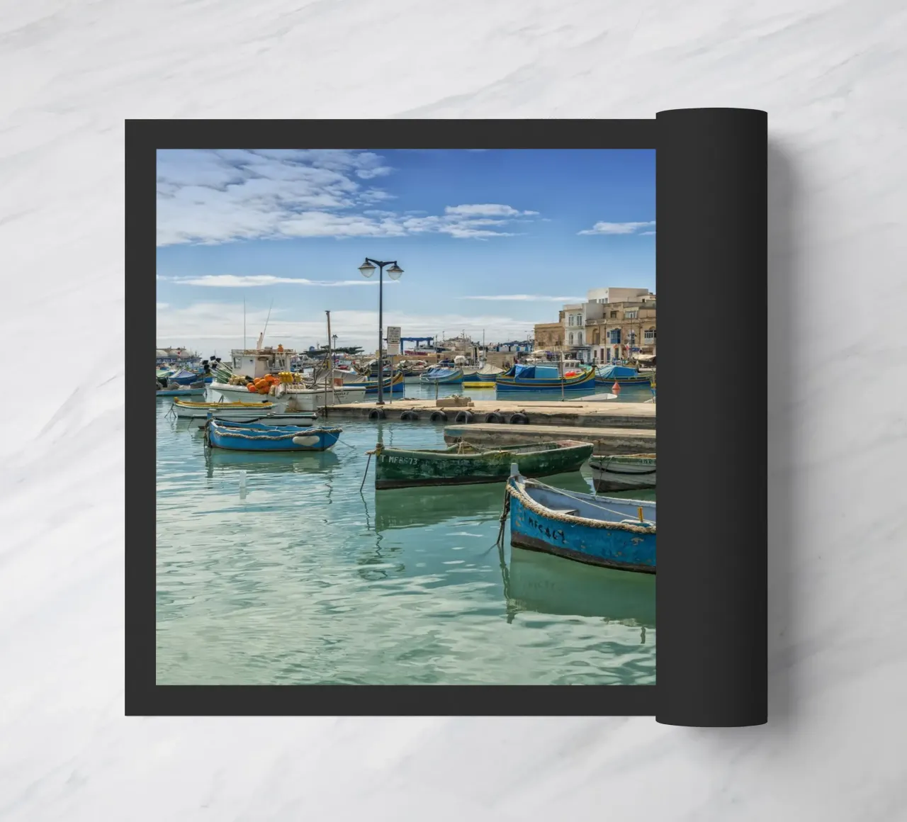 Barche da pesca colorate zerbino da Curious Collections by Marielle Leenders