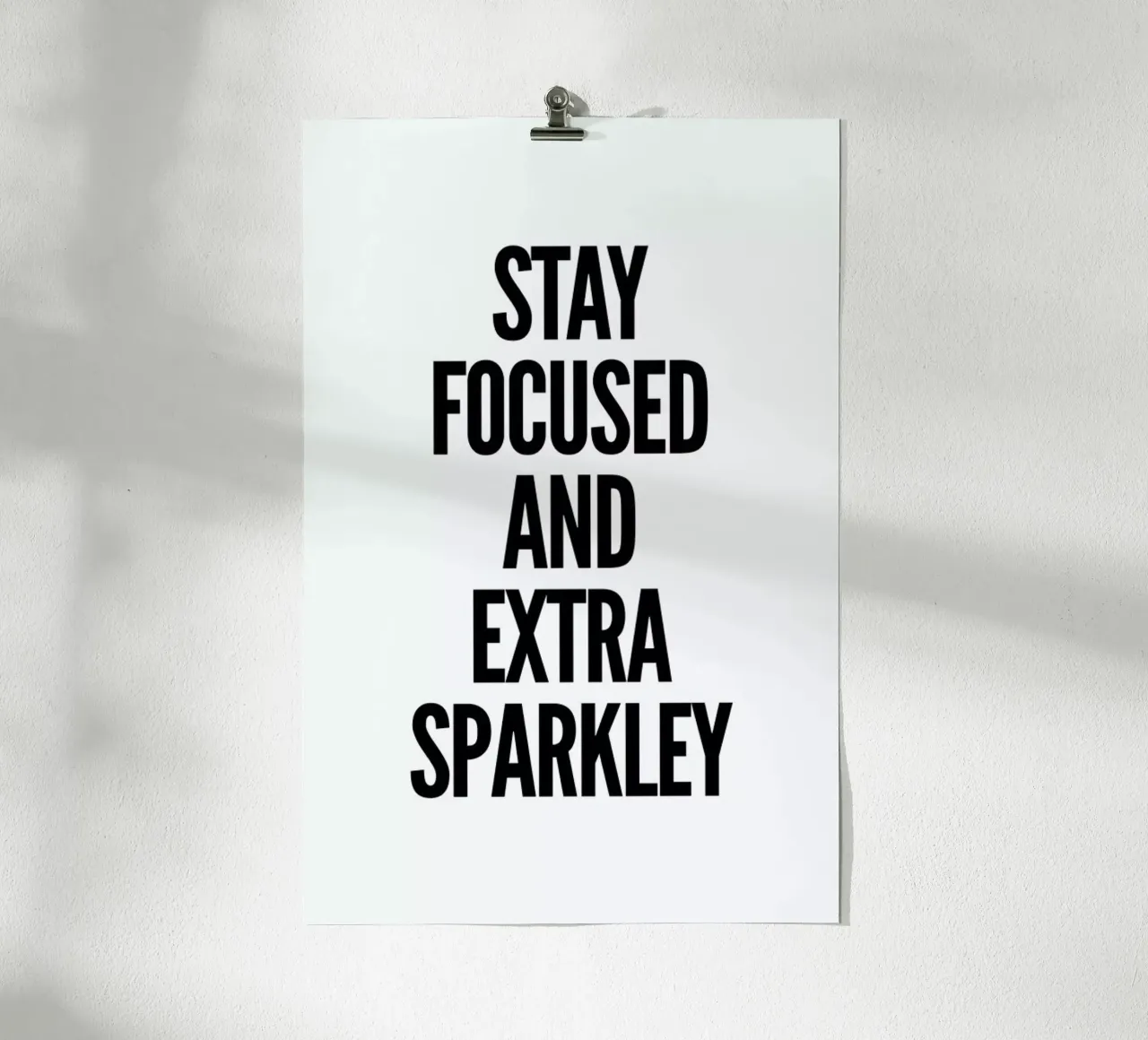 Focused poster van Mottos by Sinan Saydik