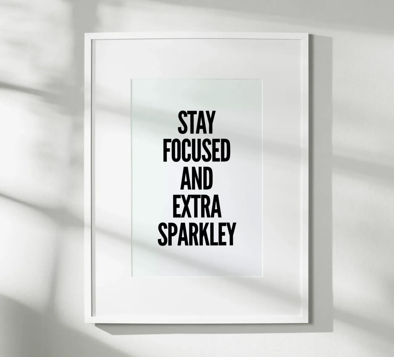 Focused poster van Mottos by Sinan Saydik