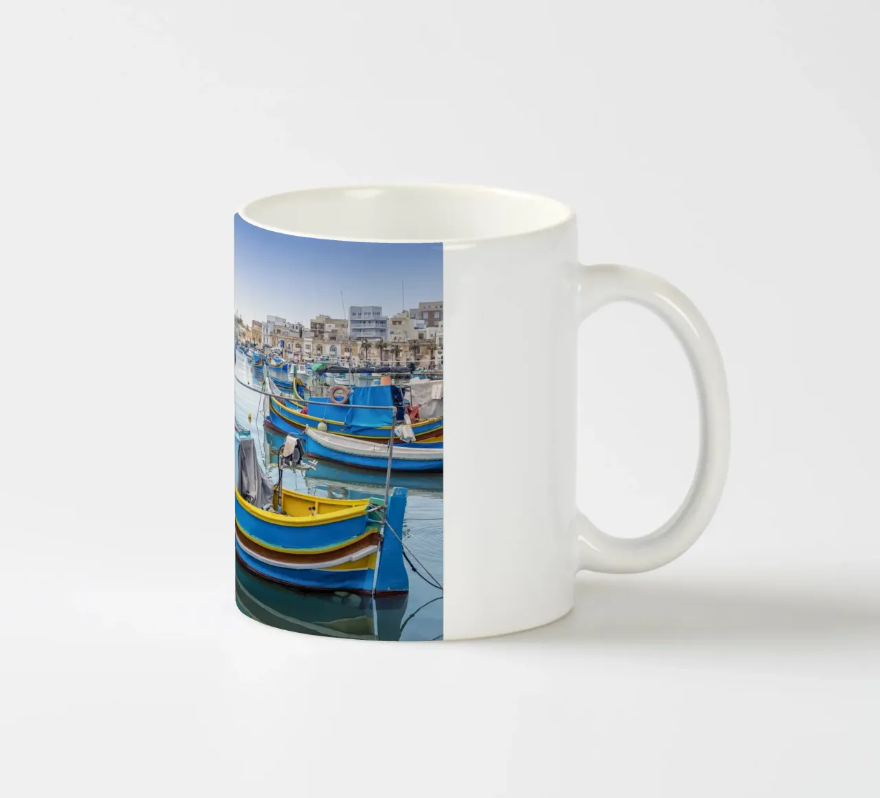 Barca da pesca colorata tazza in ceramica da Curious Collections by Marielle Leenders