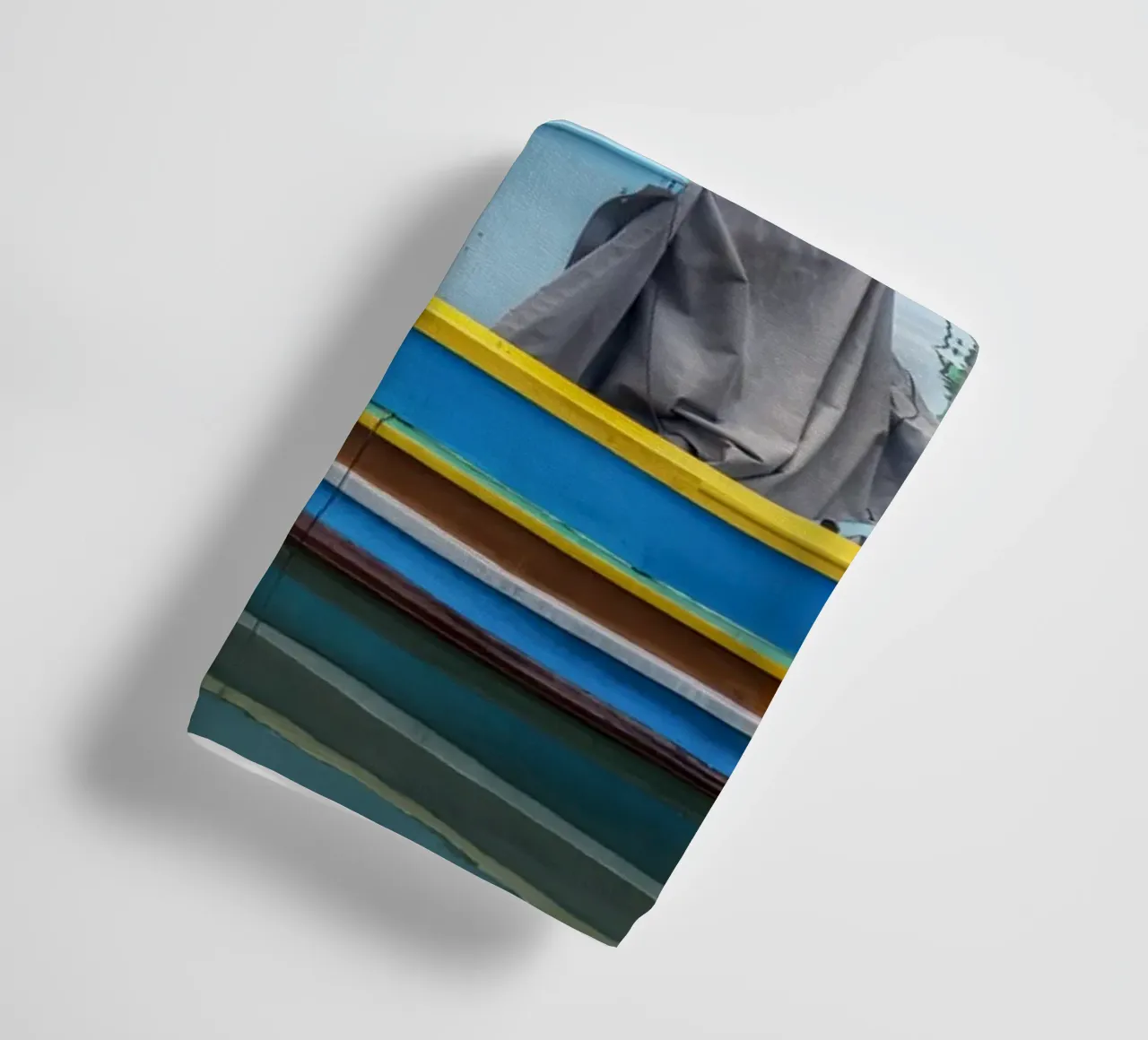 Barca da pesca colorata asciugamano da bagno da Curious Collections by Marielle Leenders