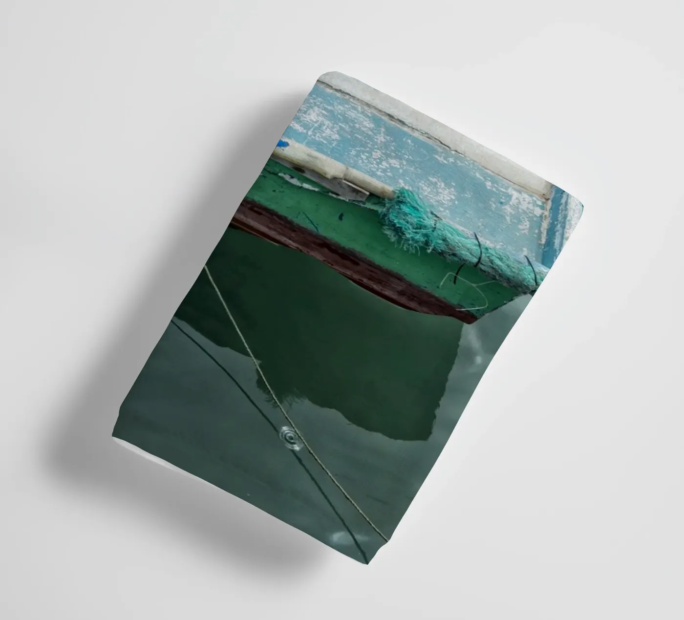 Oldtimer-Fischerboot Handtuch von Curious Collections by Marielle Leenders