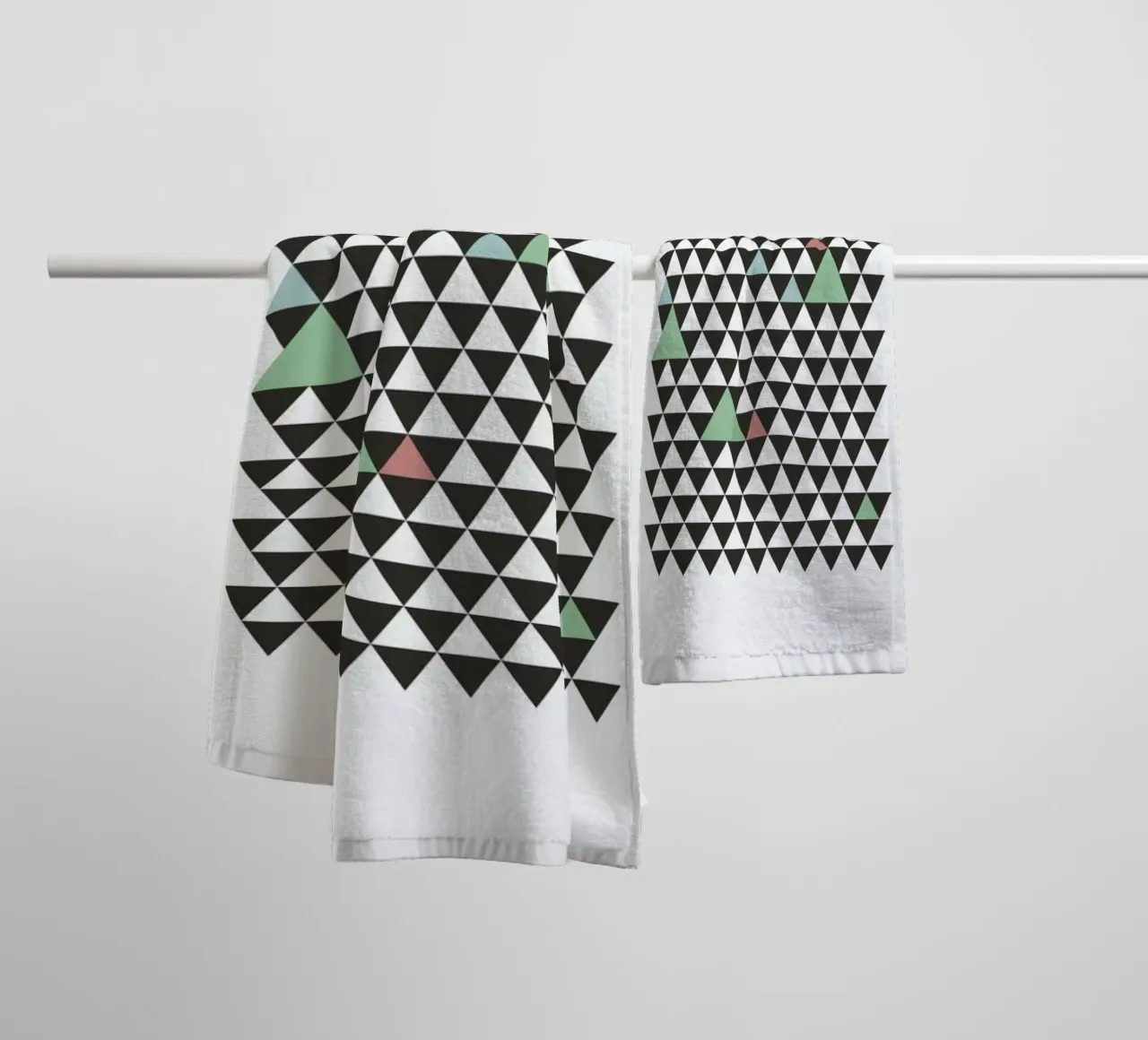 Nordic Pattern badhanddoek van Studio One