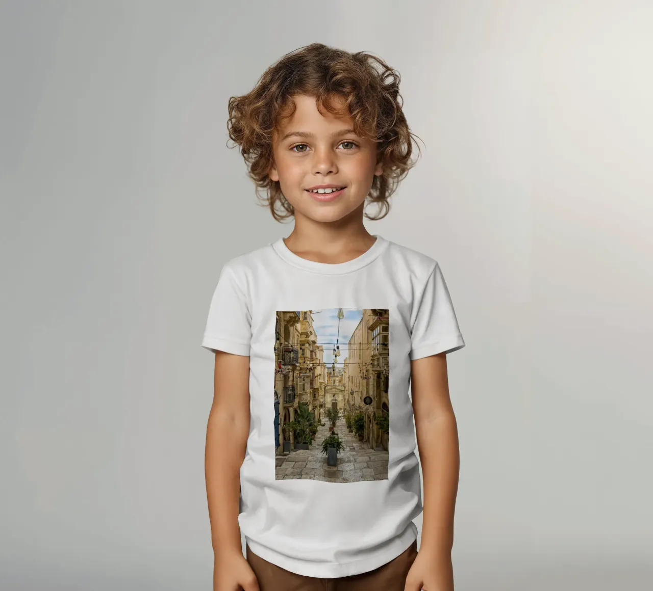 Street view Valetta kids t-shirt by Curious Collections by Marielle Leenders