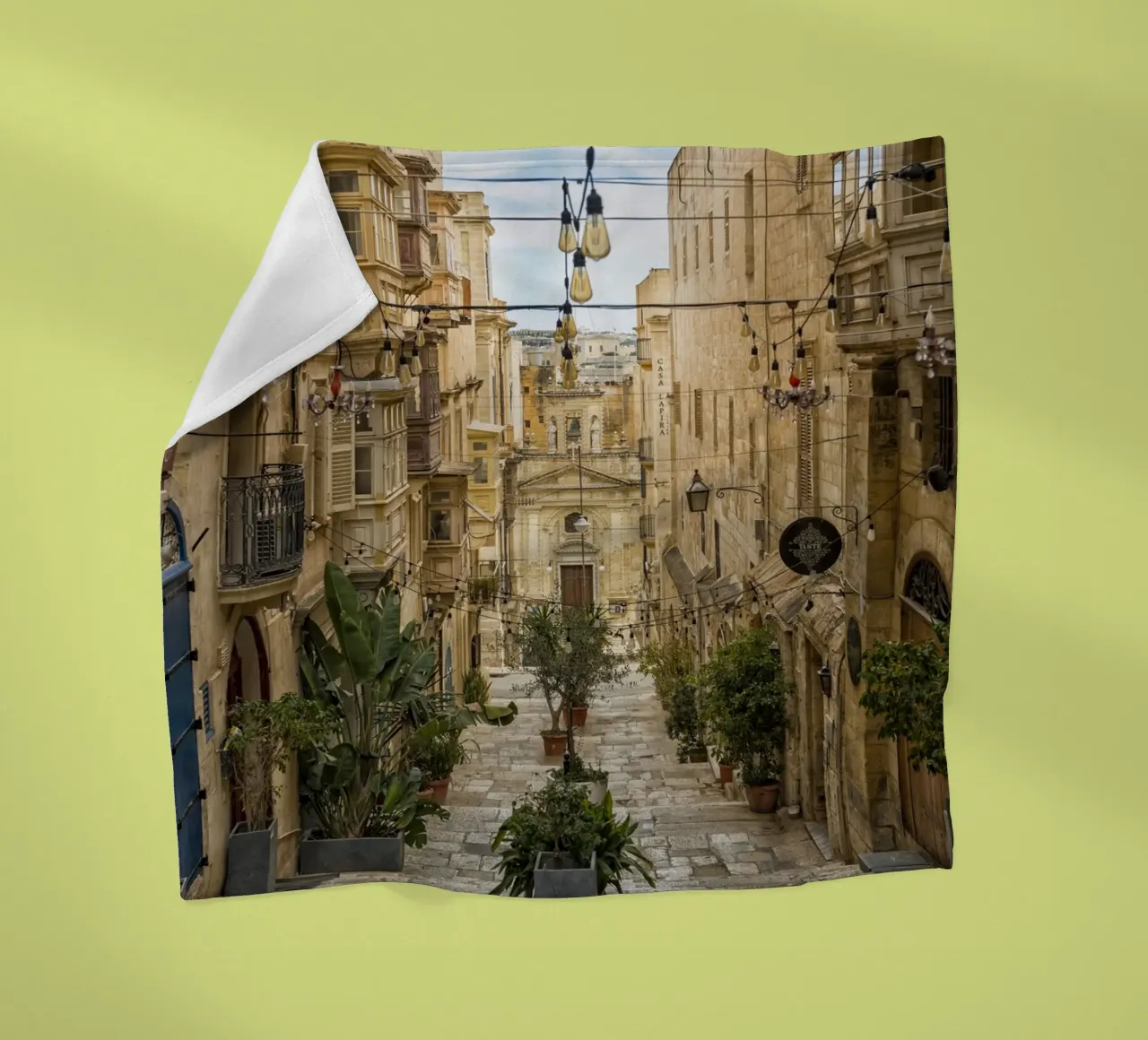 Street view Valetta fleece blanket by Curious Collections by Marielle Leenders