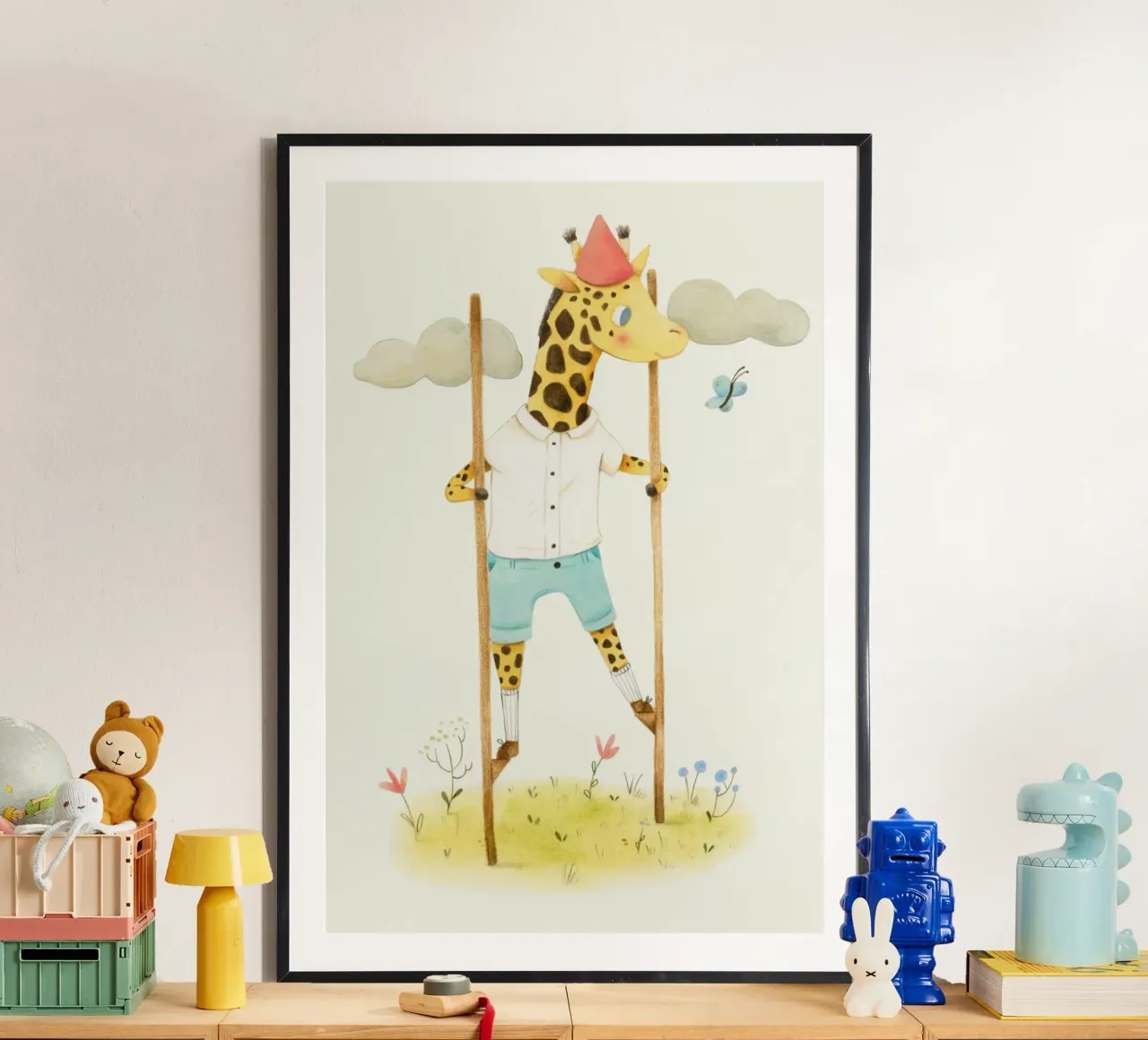 Judith Loske - Giraffe auf Stelzen poster da The Artcircle