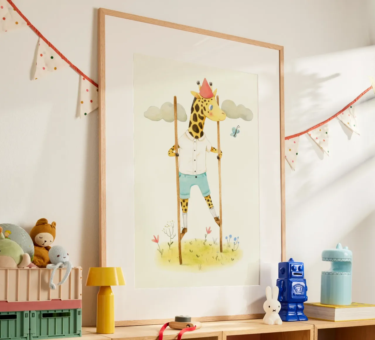 Judith Loske - Giraffe auf Stelzen poster da The Artcircle