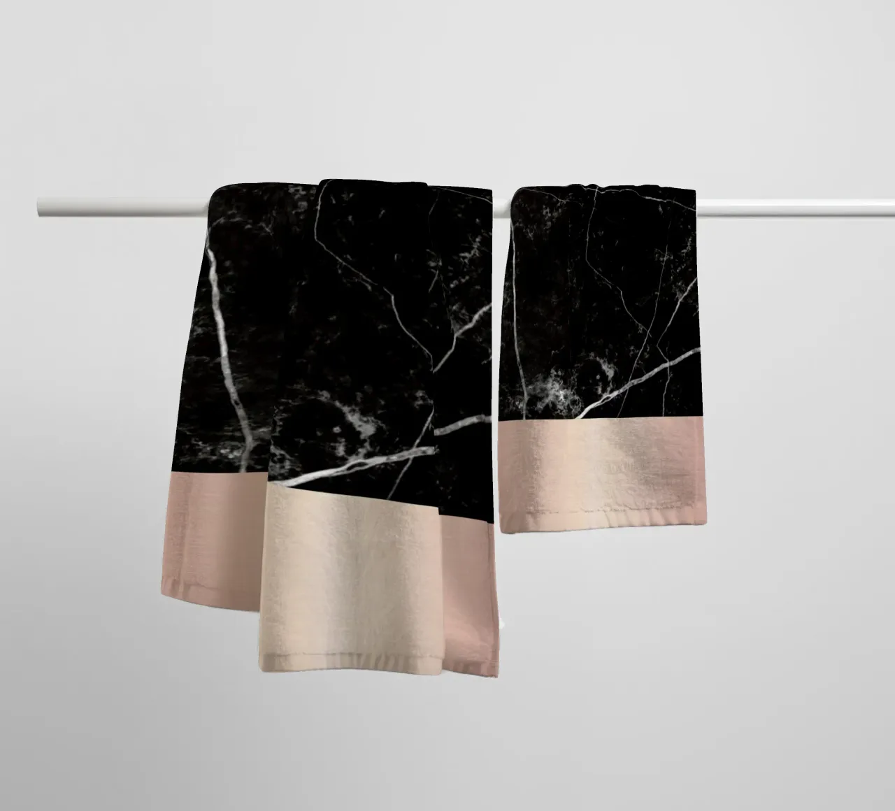 Black Marble Pink Edition asciugamano da bagno da cafelab