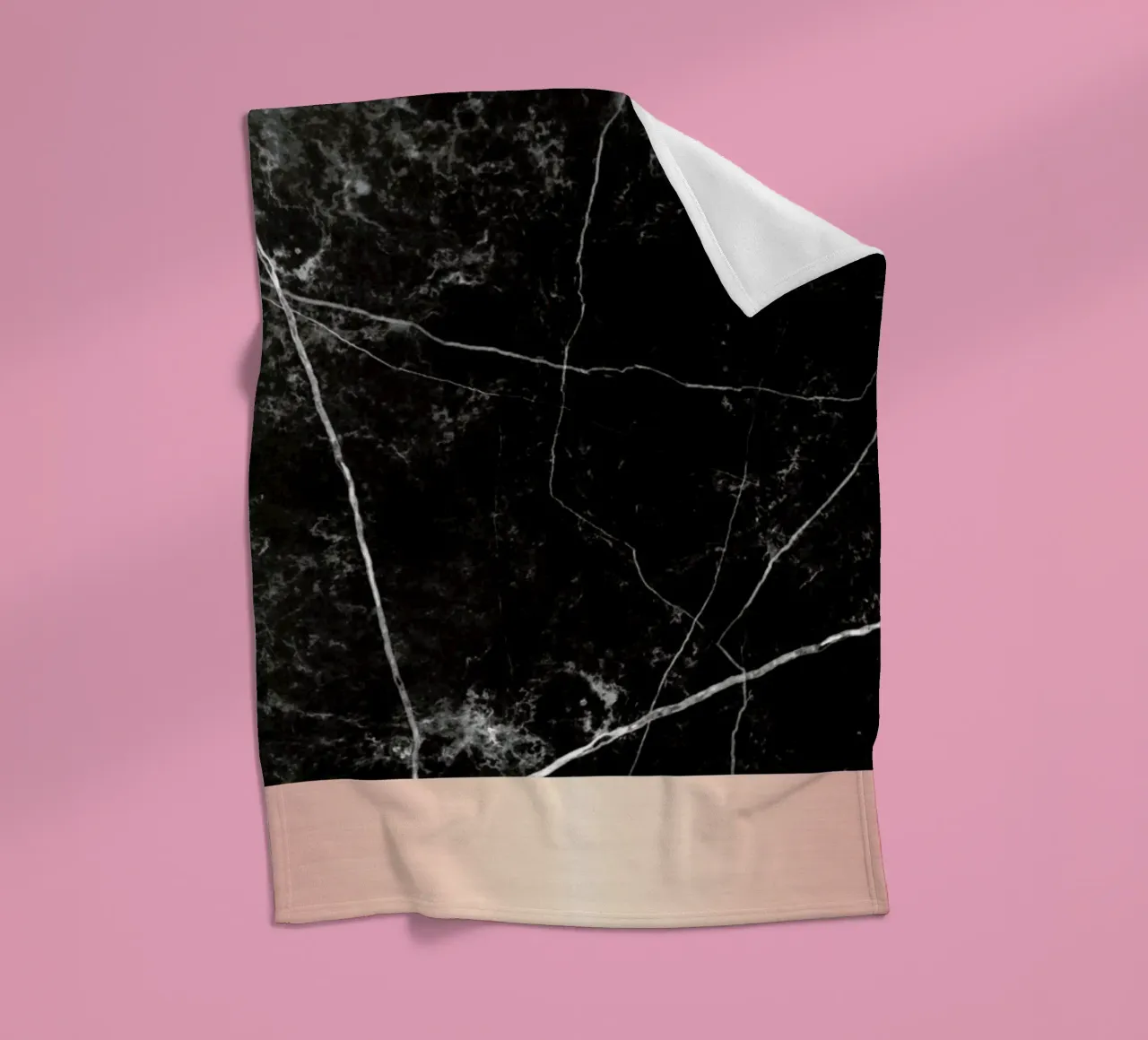 Black Marble Pink Edition coperta in pile da cafelab