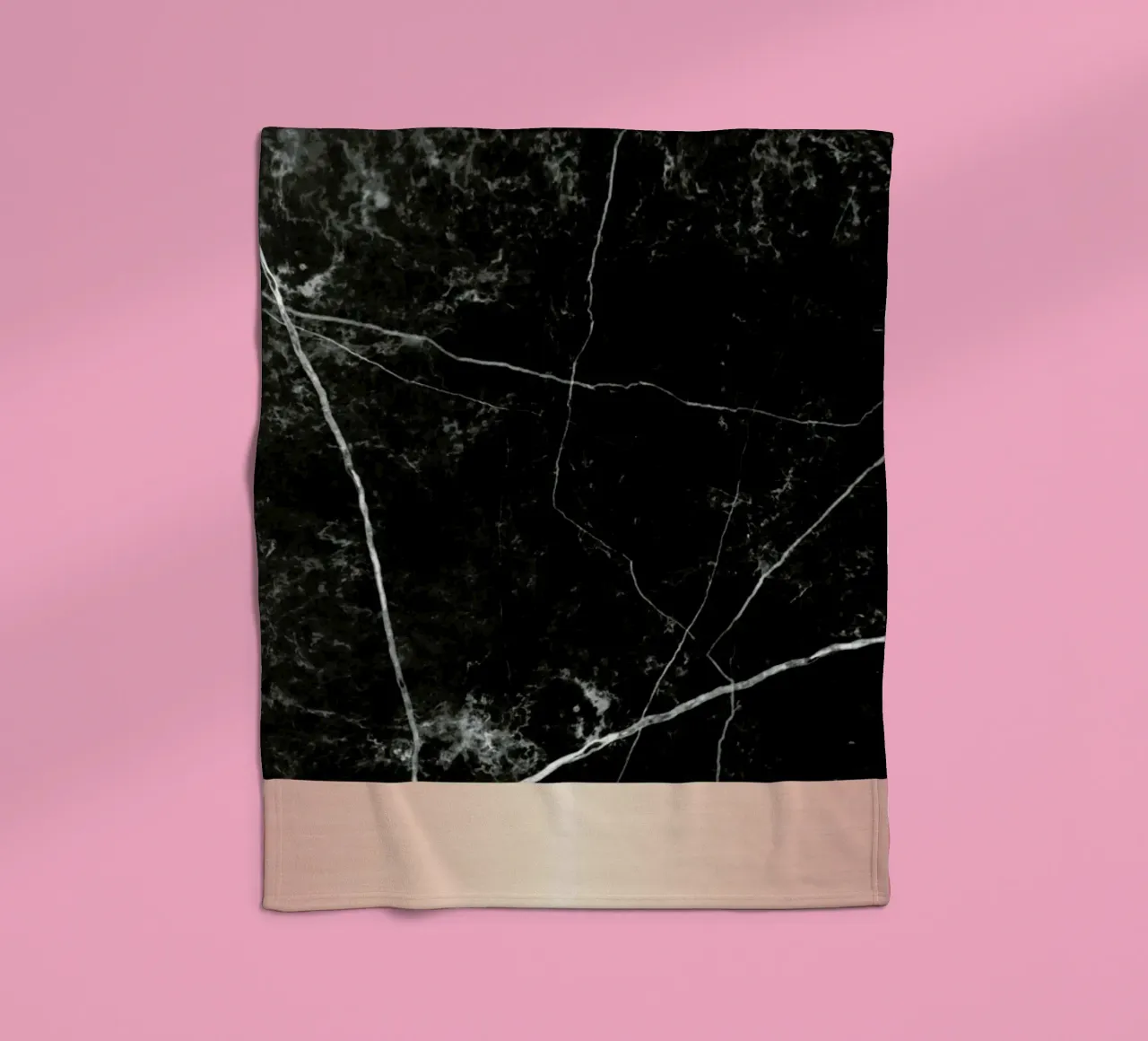 Black Marble Pink Edition coperta in pile da cafelab