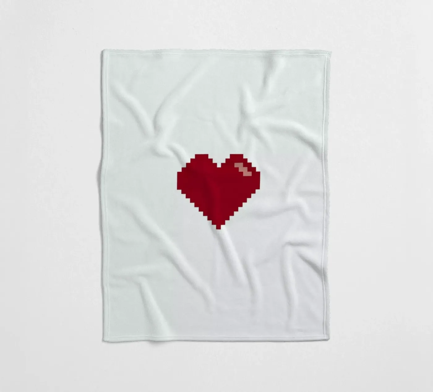 Pixel Heart Fleecedecke von Studio One
