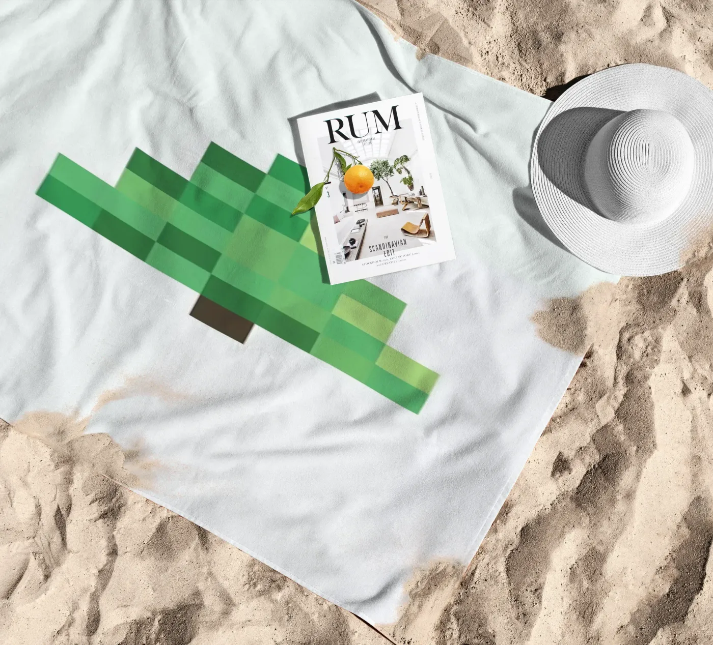 Pixel Tree Strandtuch von Studio One