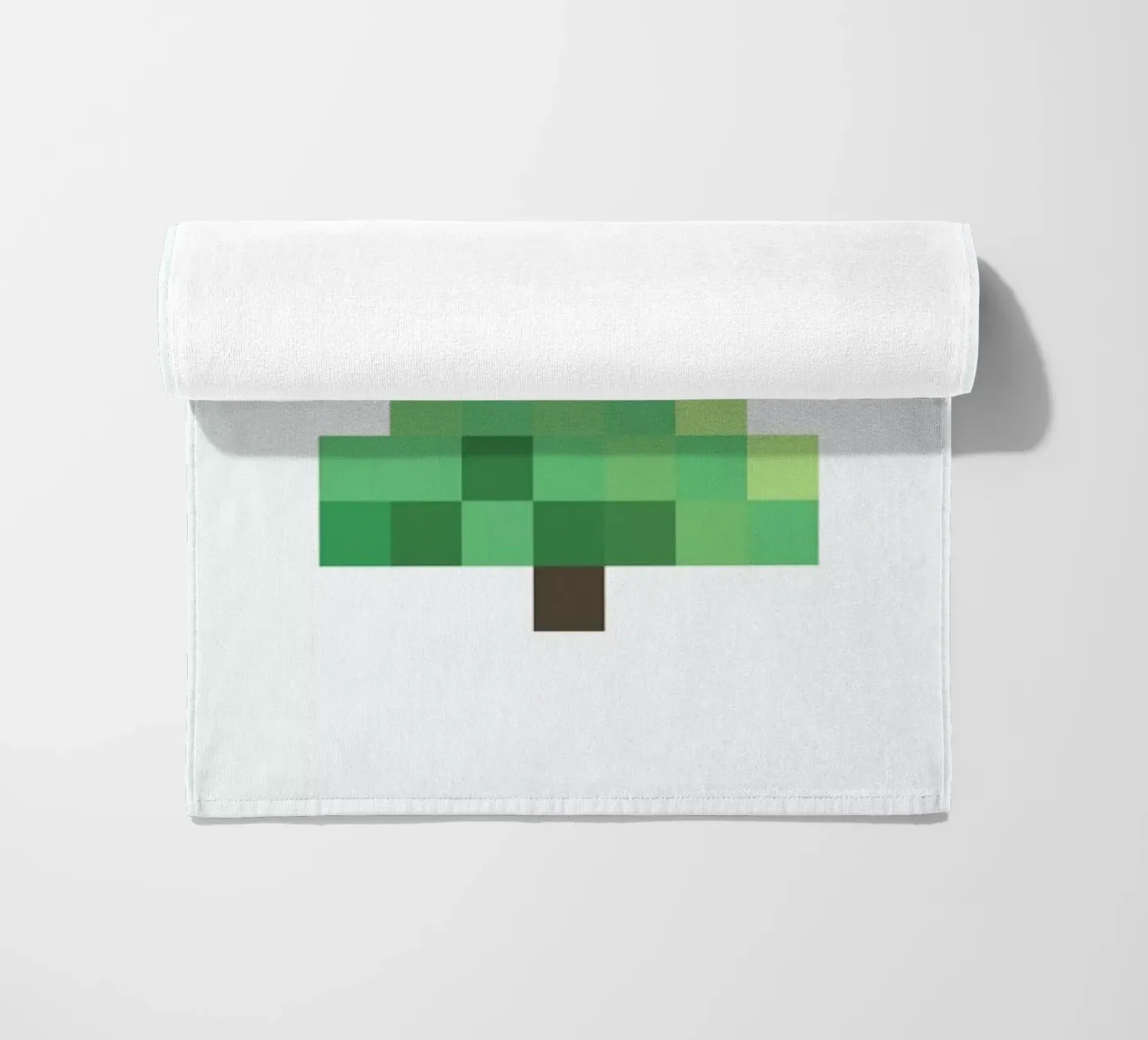 Pixel Tree Strandtuch von Studio One