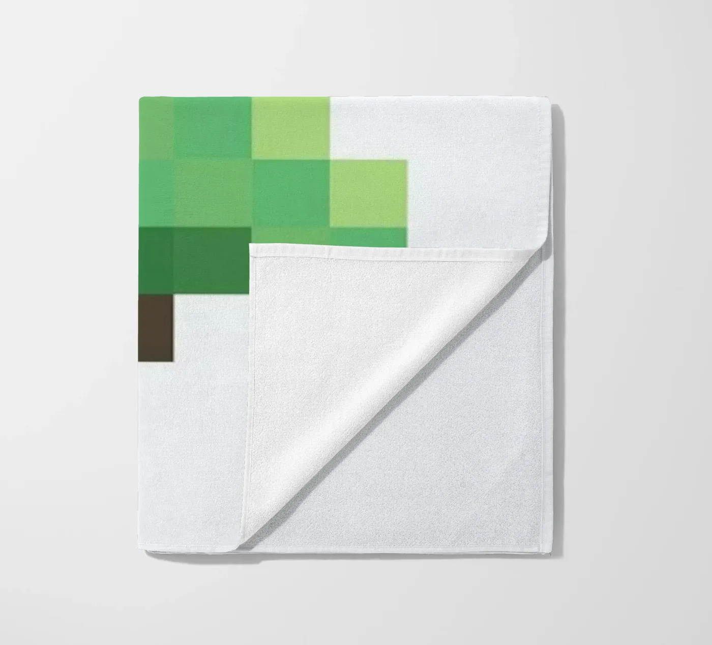 Pixel Tree Strandtuch von Studio One